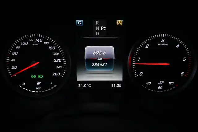 Musta Farmari, Mercedes-Benz C – CNU-314