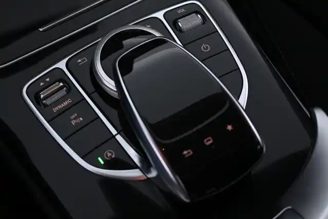 Musta Farmari, Mercedes-Benz C – CNU-314