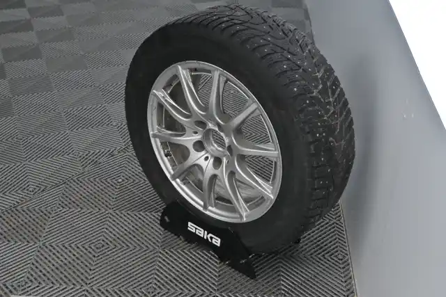 Musta Farmari, Mercedes-Benz C – CNU-314