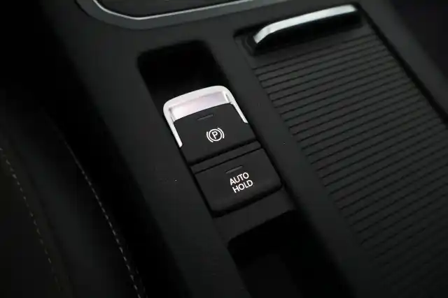 Sininen Farmari, Volkswagen Passat – CNU-615