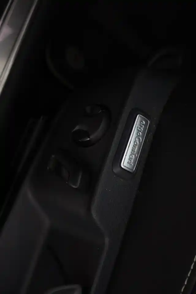 Sininen Farmari, Volkswagen Passat – CNU-615