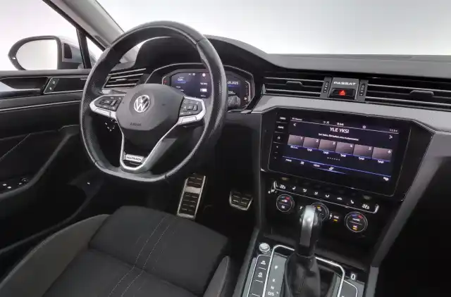 Sininen Farmari, Volkswagen Passat – CNU-615
