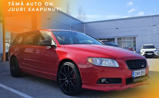 Punainen Farmari, Volvo V70 – CNV-291