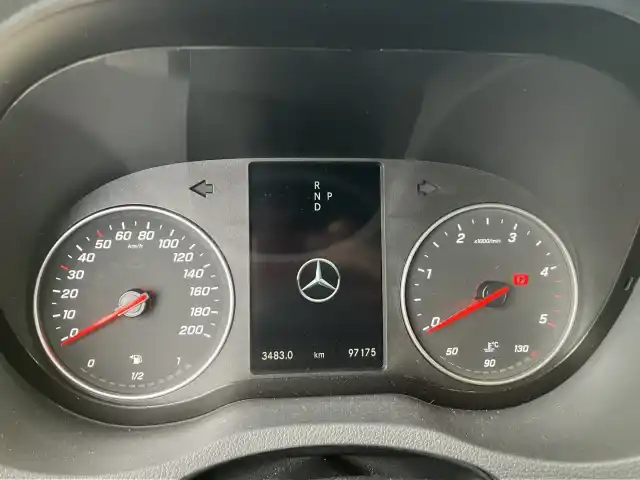 Harmaa Kuorma-auto, Mercedes-Benz Sprinter – CNX-164