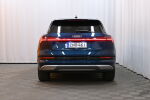 Sininen Maastoauto, Audi e-tron – CNX-461, kuva 6