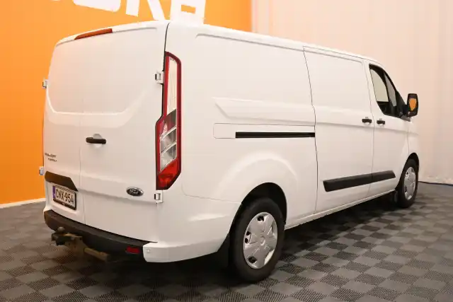 Valkoinen Pakettiauto, Ford Transit Custom – CNX-954