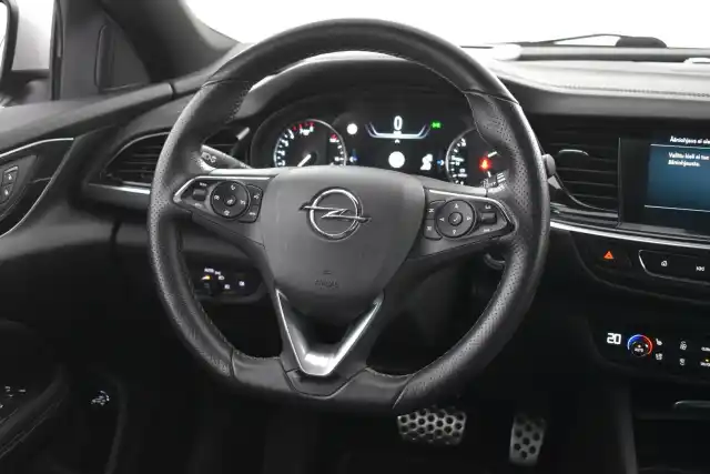 Valkoinen Farmari, Opel Insignia – CNY-593