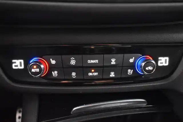 Valkoinen Farmari, Opel Insignia – CNY-593