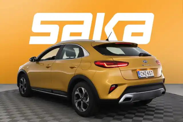 Keltainen Viistoperä, Kia XCeed – CNZ-657