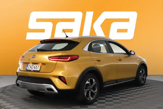 Keltainen Viistoperä, Kia XCeed – CNZ-657