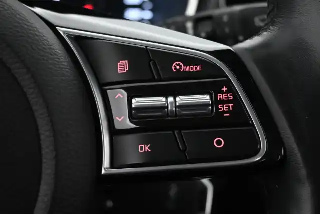 Keltainen Viistoperä, Kia XCeed – CNZ-657