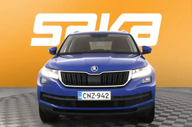 Sininen Maastoauto, Skoda Kodiaq – CNZ-942