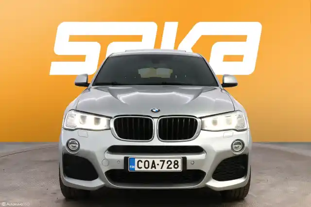 Hopea Sedan, BMW X4 – COA-728