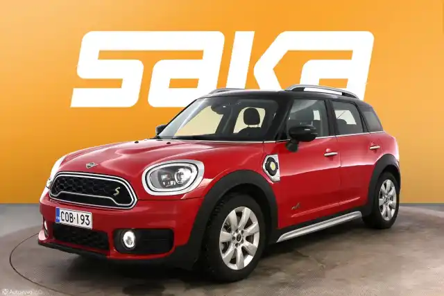 Punainen Maastoauto, MINI Countryman – COB-193