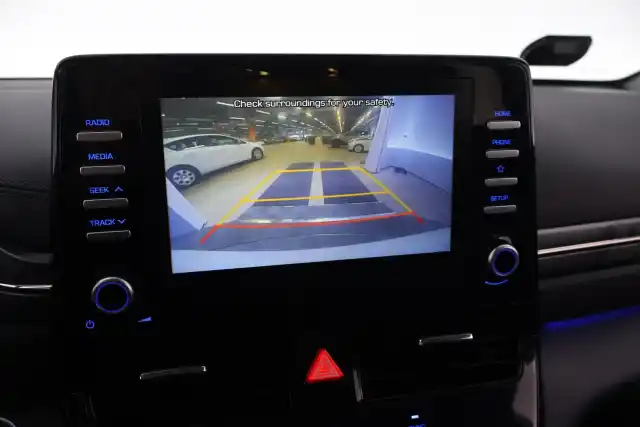 Valkoinen Viistoperä, Hyundai IONIQ hybrid – COB-954