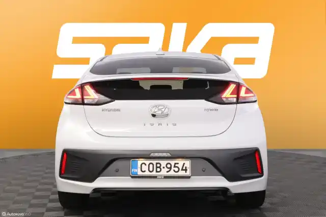 Valkoinen Viistoperä, Hyundai IONIQ hybrid – COB-954