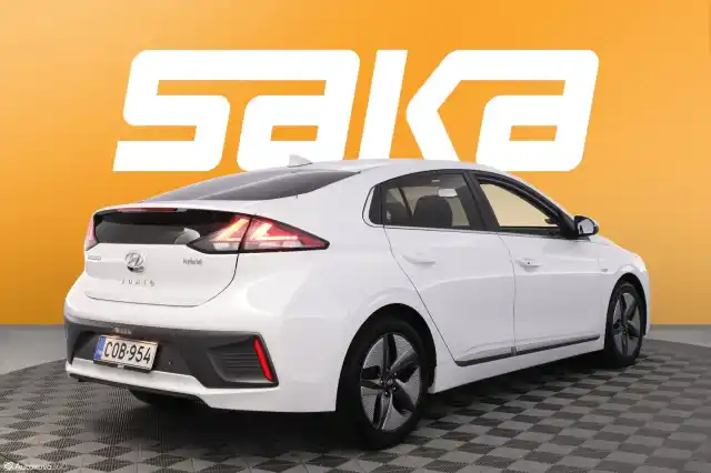 Valkoinen Viistoperä, Hyundai IONIQ hybrid – COB-954