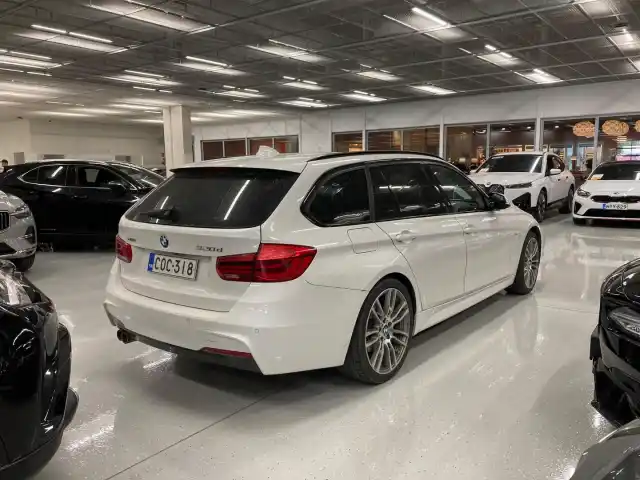 Valkoinen Farmari, BMW 320 – COC-318