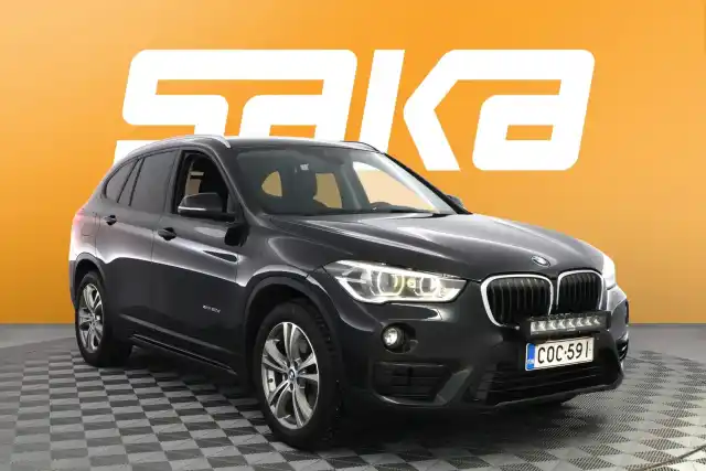 Musta Maastoauto, BMW X1 – COC-591