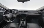 Harmaa Farmari, Skoda Superb – COE-110, kuva 9