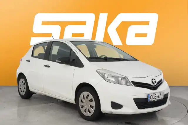 Valkoinen Viistoperä, Toyota Yaris – COE-471