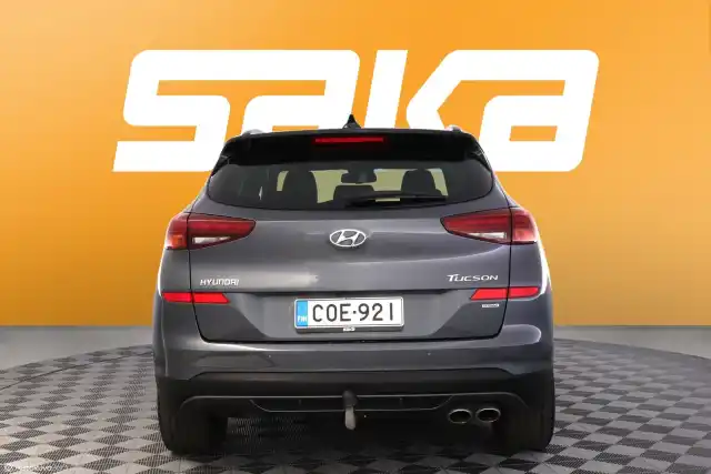Harmaa Maastoauto, Hyundai Tucson – COE-921