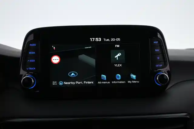 Harmaa Maastoauto, Hyundai Tucson – COE-921