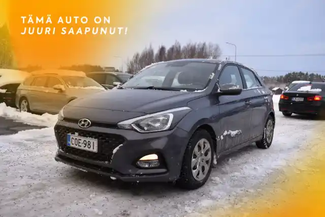 Harmaa Viistoperä, Hyundai I20 – COE-981