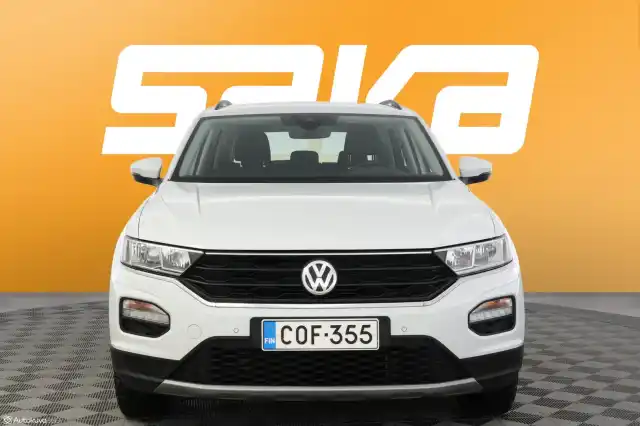 Valkoinen Maastoauto, Volkswagen T-Roc – COF-355