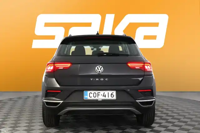 Harmaa Maastoauto, Volkswagen T-Roc – COF-416