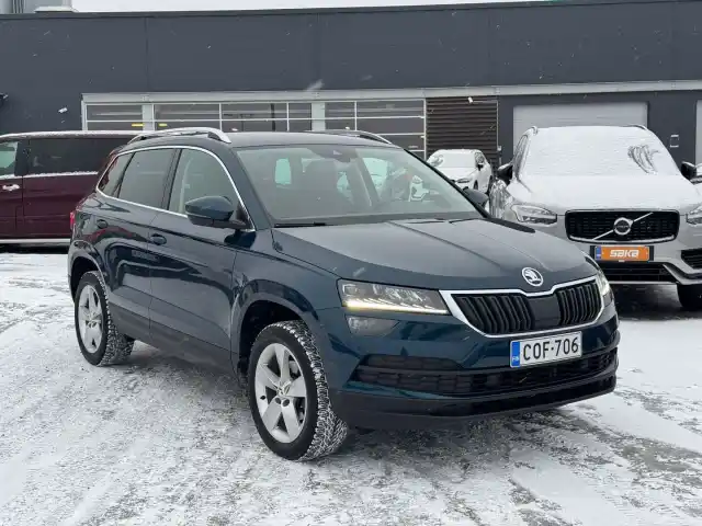 Sininen Farmari, Skoda Karoq – COF-706