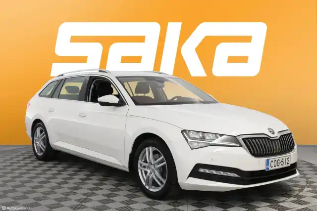 Valkoinen Farmari, Skoda Superb – COG-512