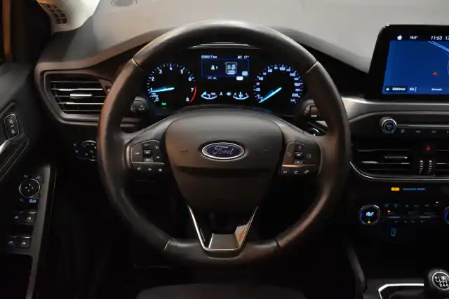 Punainen Viistoperä, Ford Focus – COG-780