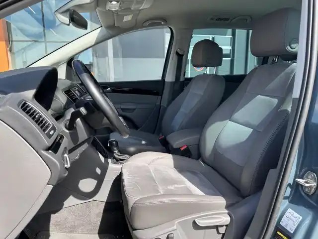 Vihreä Tila-auto, Volkswagen Sharan – COH-558