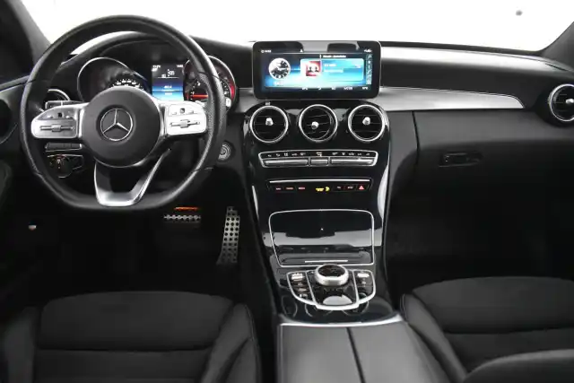 Harmaa Sedan, Mercedes-Benz C – COH-969