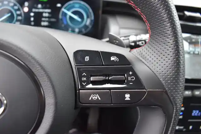 Harmaa Maastoauto, Hyundai Tucson – COI-328