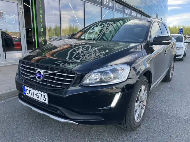 Musta Maastoauto, Volvo XC60 – COI-673