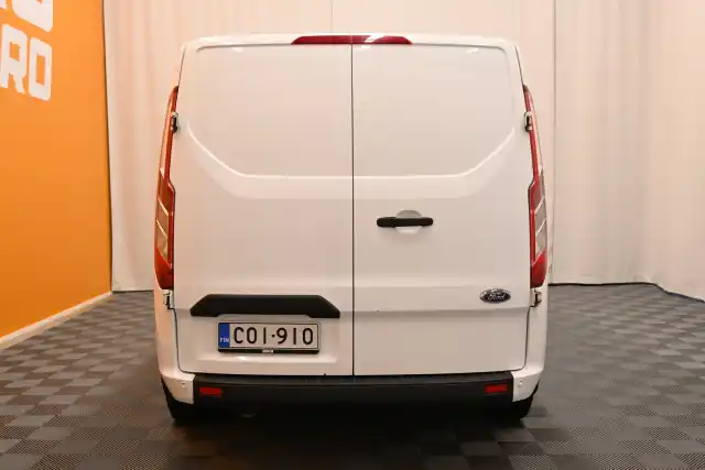 Valkoinen Pakettiauto, Ford Transit Custom – COI-910