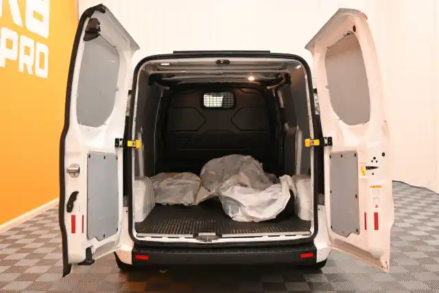 Valkoinen Pakettiauto, Ford Transit Custom – COI-910