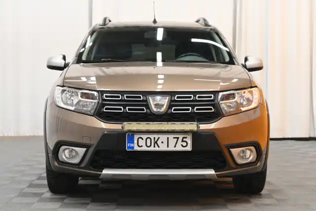 Ruskea (beige) Farmari, Dacia Logan MCV – COK-175