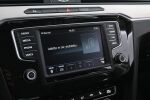 Valkoinen Farmari, Volkswagen Passat – COM-321, kuva 23