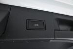 Valkoinen Farmari, Volkswagen Passat – COM-321, kuva 35