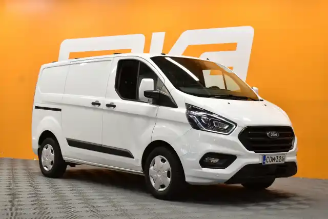 Valkoinen Pakettiauto, Ford Transit Custom – COM-324