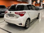 Valkoinen Viistoperä, Toyota Yaris – COM-461, kuva 2