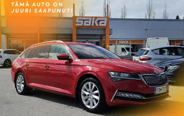 Punainen Farmari, Skoda Superb – COM-727