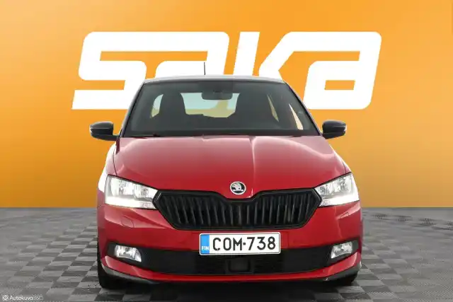 Punainen Viistoperä, Skoda Fabia – COM-738