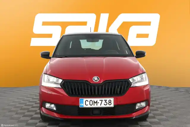 Punainen Viistoperä, Skoda Fabia – COM-738