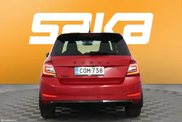 Punainen Viistoperä, Skoda Fabia – COM-738