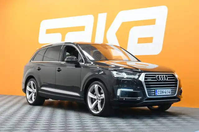 Musta -, Audi Q7 – CON-414