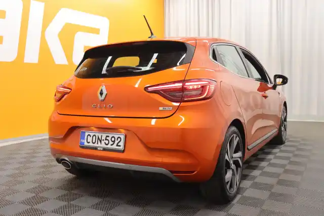 Oranssi Viistoperä, Renault Clio – CON-592